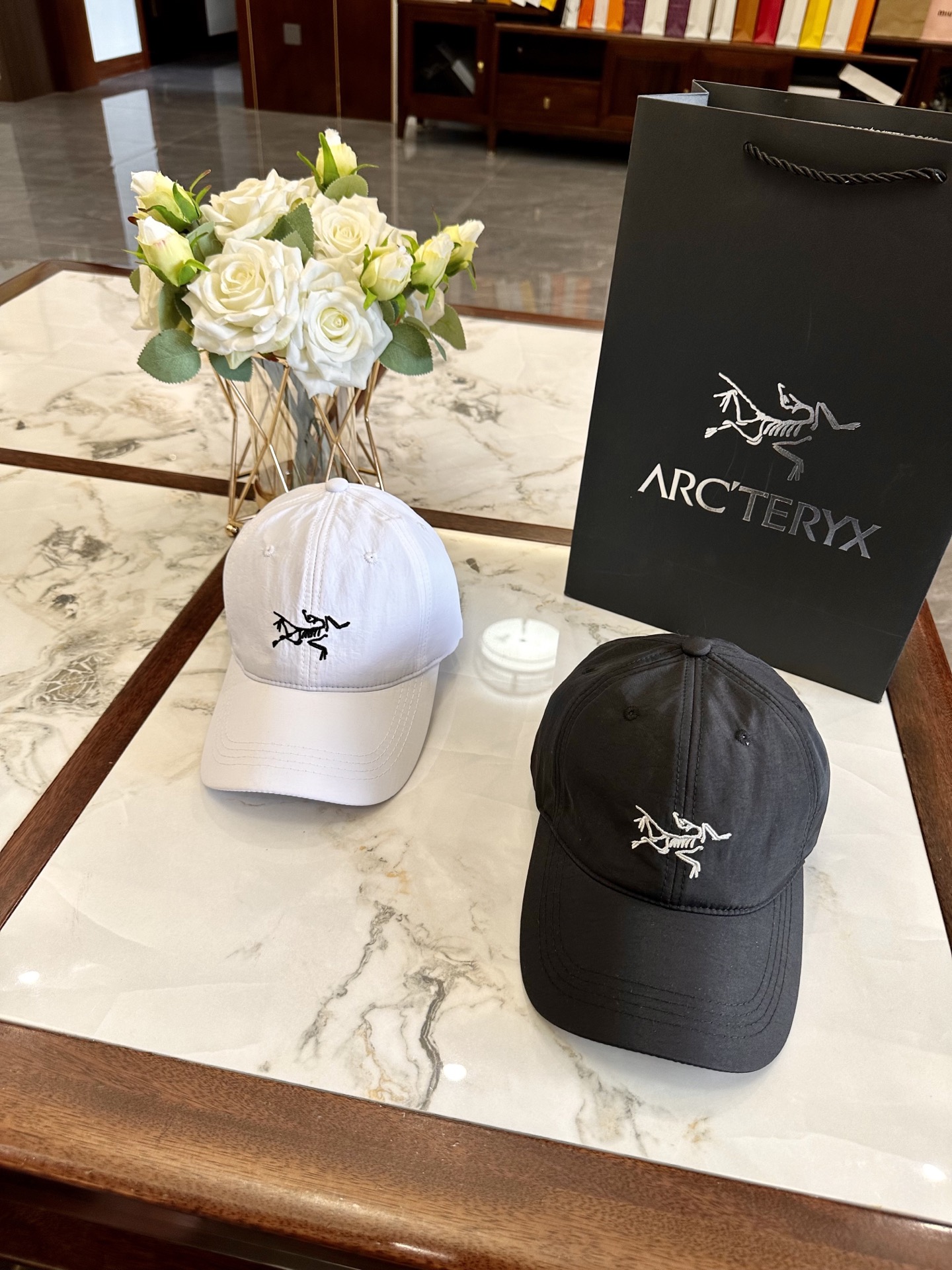 ARC'TERYX hat model 41
